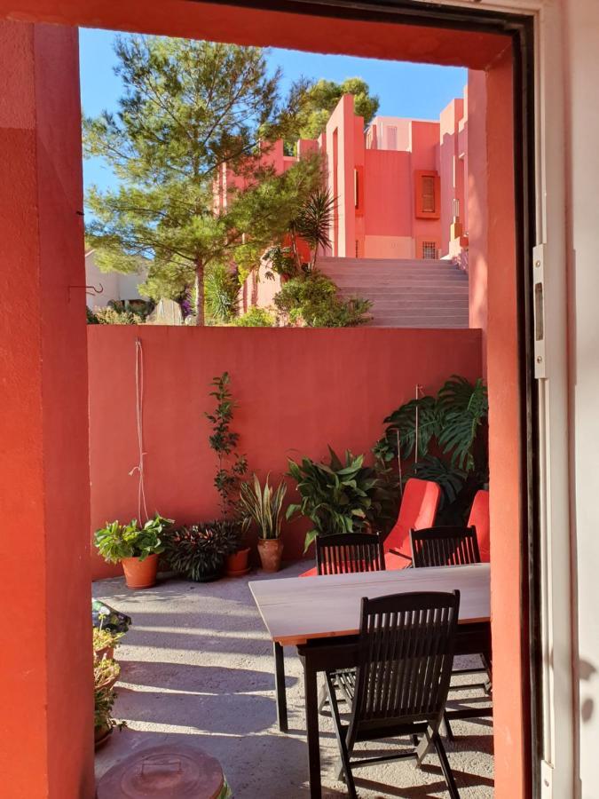 La Muralla Roja Кальпе Экстерьер фото